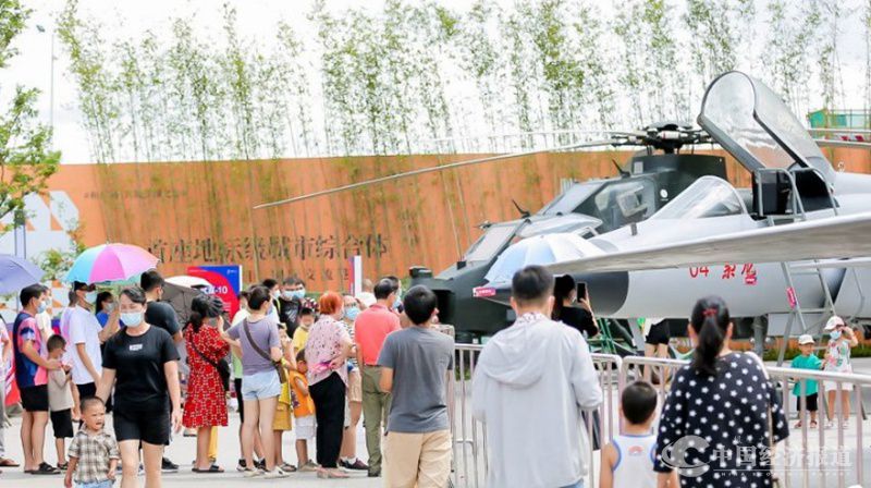 海南航空航天展| 鹰誉科技展品显露“向上的中国力量”