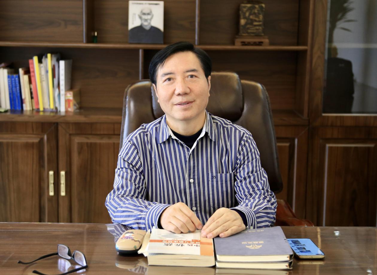  辞掉市长去抗癌，王宏伟助力抗癌事业